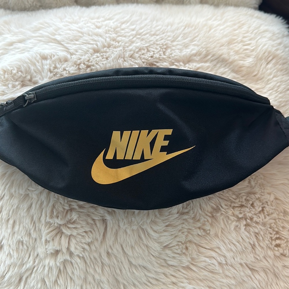 Nike black and gold waist pack